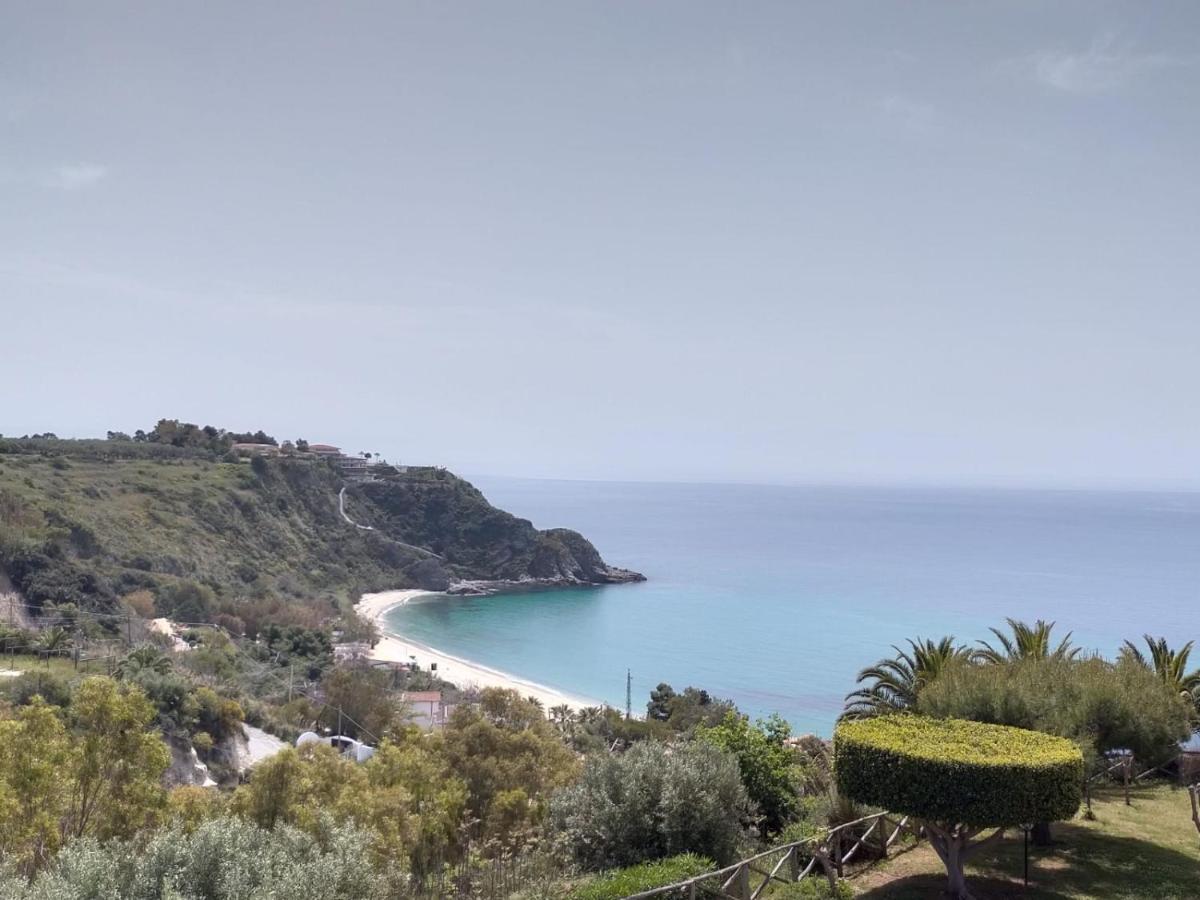 Residence Esmeraldo Capo Vaticano Exteriér fotografie