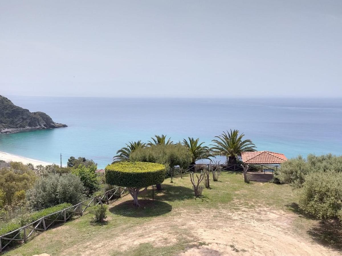 Residence Esmeraldo Capo Vaticano Exteriér fotografie